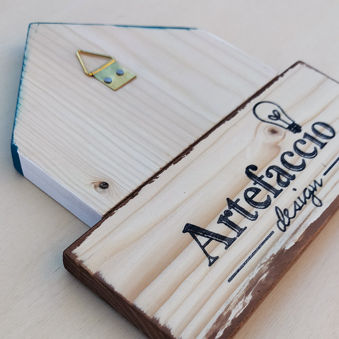 Dietroporta legno & verde acido
