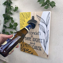 Carica l'immagine nel visualizzatore di Gallery, Targhe apribottiglia