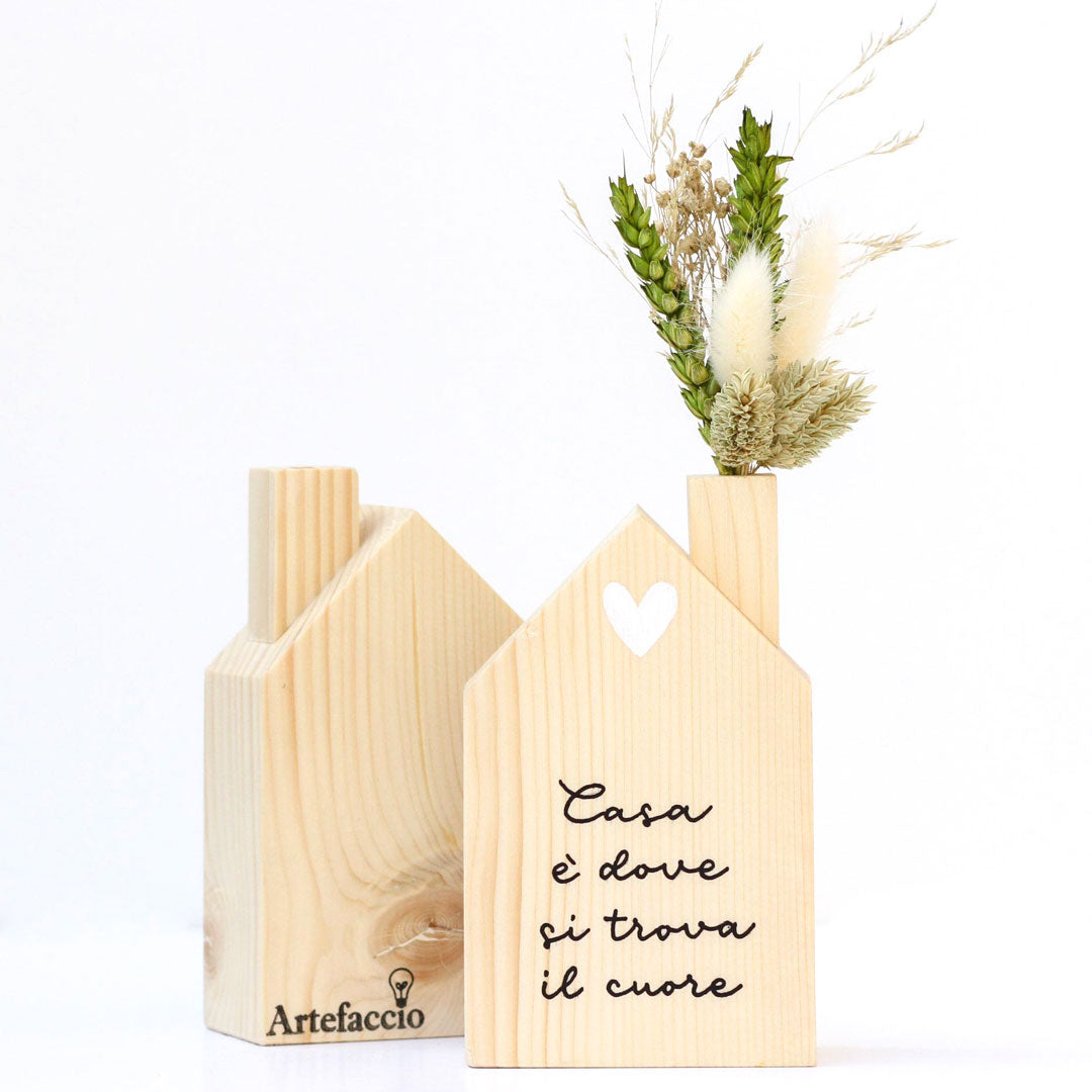 casetta con fiori secchi verdi artefaccio 001