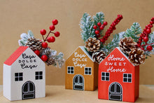 Carica l'immagine nel visualizzatore di Gallery, Casetta natalizia
