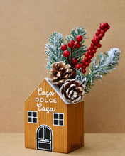 Carica l'immagine nel visualizzatore di Gallery, Casetta natalizia
