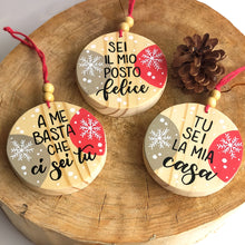 Carica l'immagine nel visualizzatore di Gallery, Dischetto decorativo in legno
