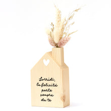 Carica l'immagine nel visualizzatore di Gallery, casetta con fiori secchi rosa artefaccio 002

