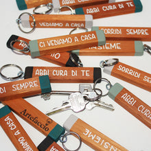 Carica l'immagine nel visualizzatore di Gallery, Portachiavi Bacchetta
